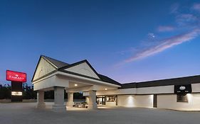 Ramada By Wyndham Grayling Hotel & Conference Center